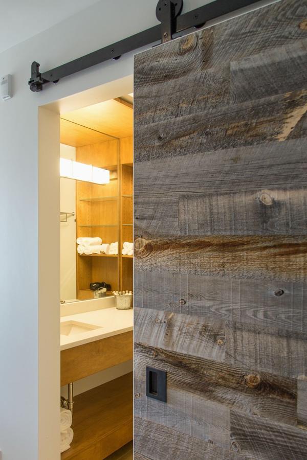 Sproat Lake Landing Resort Great Central Buitenkant foto
