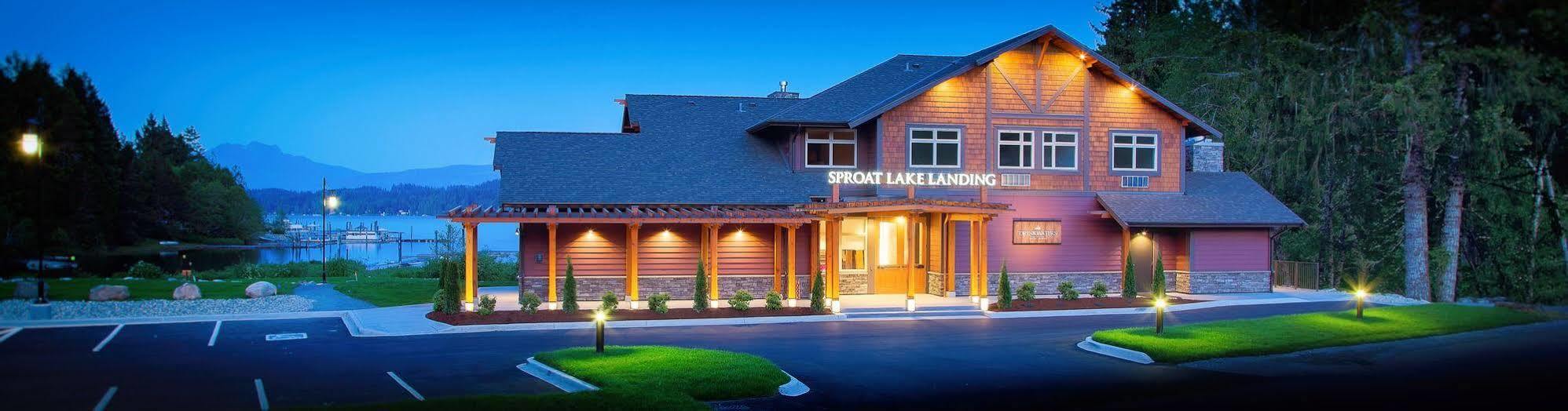 Sproat Lake Landing Resort Great Central Buitenkant foto